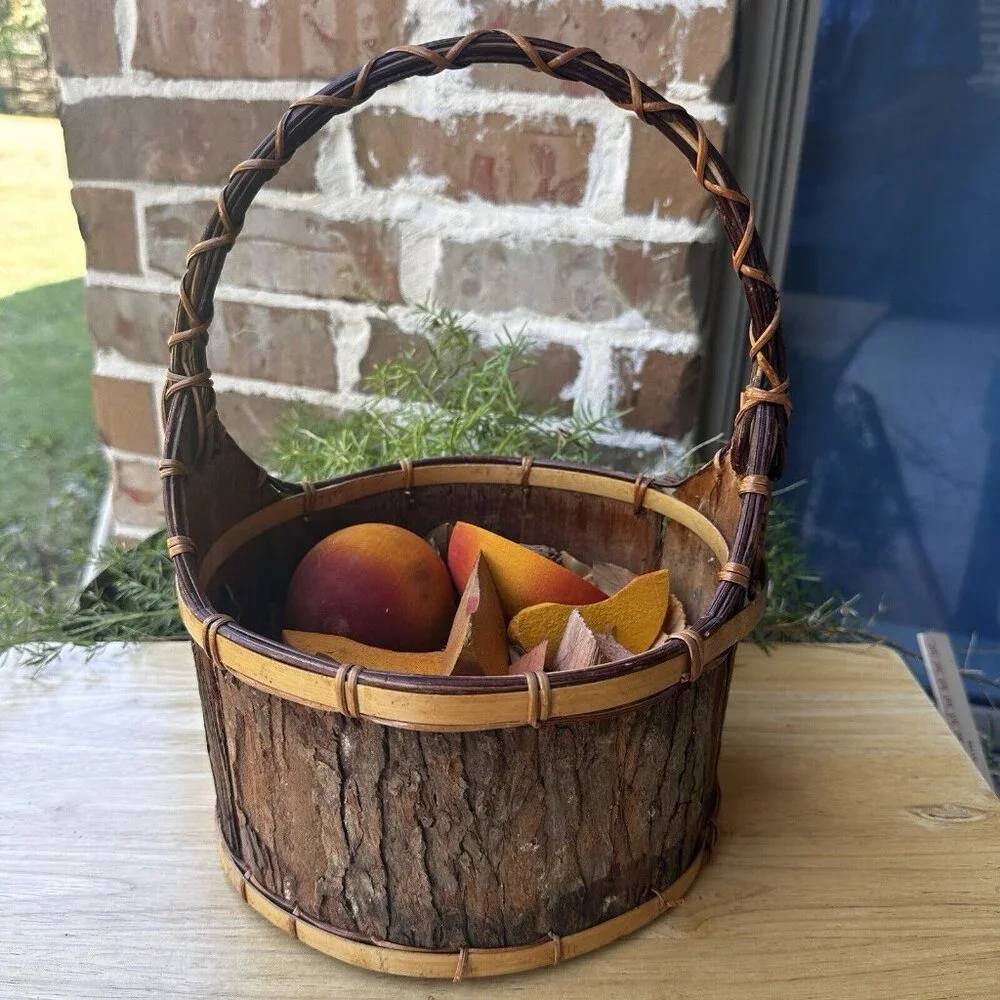 VTG Basket 12 Inch Bark Bent Wood Splint Country Market CottageCore Wooden Fruit